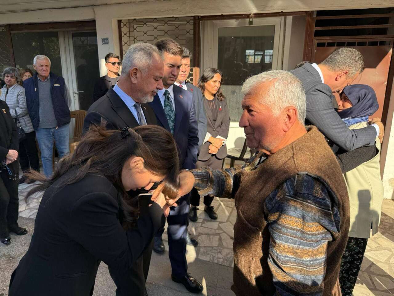 CHP’den Milas’ta Şehit Emrah Kuran’ın Ailesine Taziye Ziyareti 2